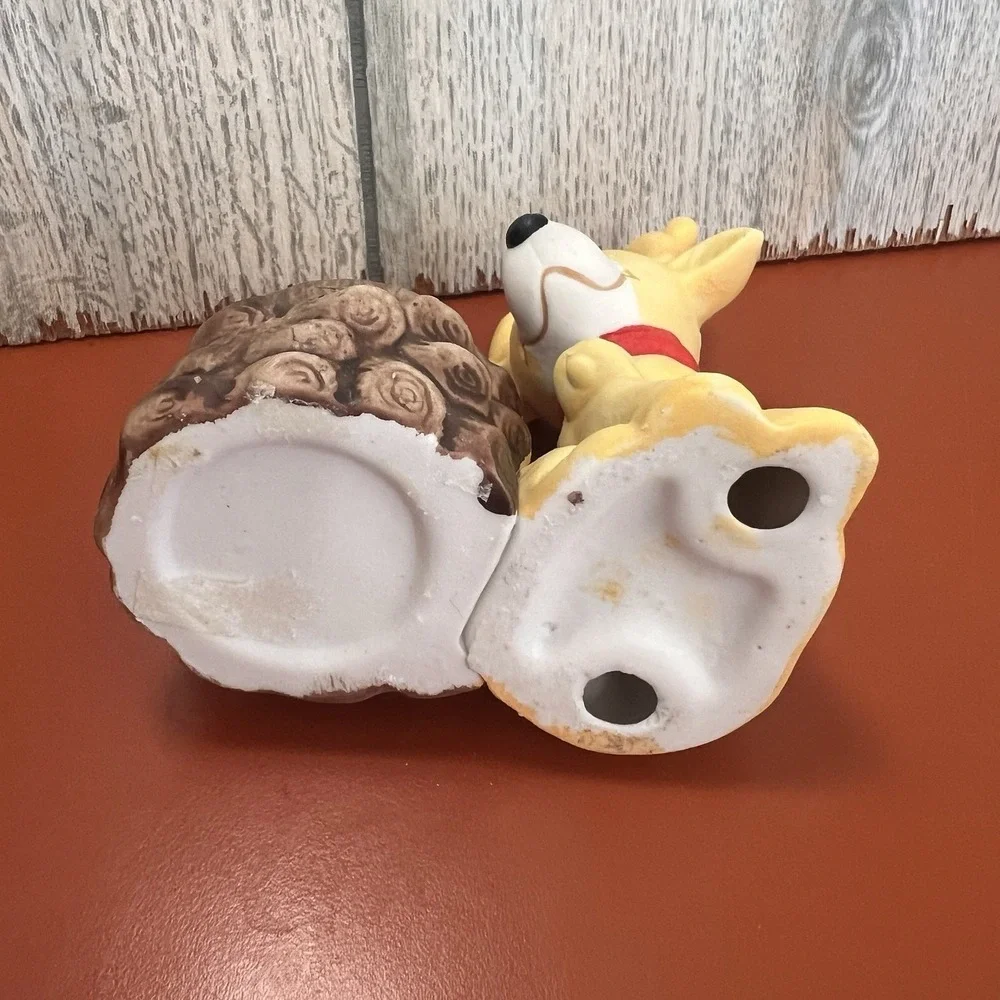 Reindeer Ceramic Candle Holder‎ With Red Accent Christmas Holiday Decor Vintage